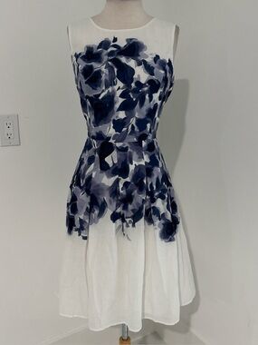 Tommy Hilfiger White Midi Dress with Navy Floral Watercolor Print size 10 #130